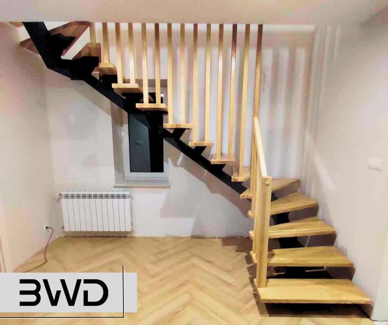 Montaż stalowej realizacji BWD